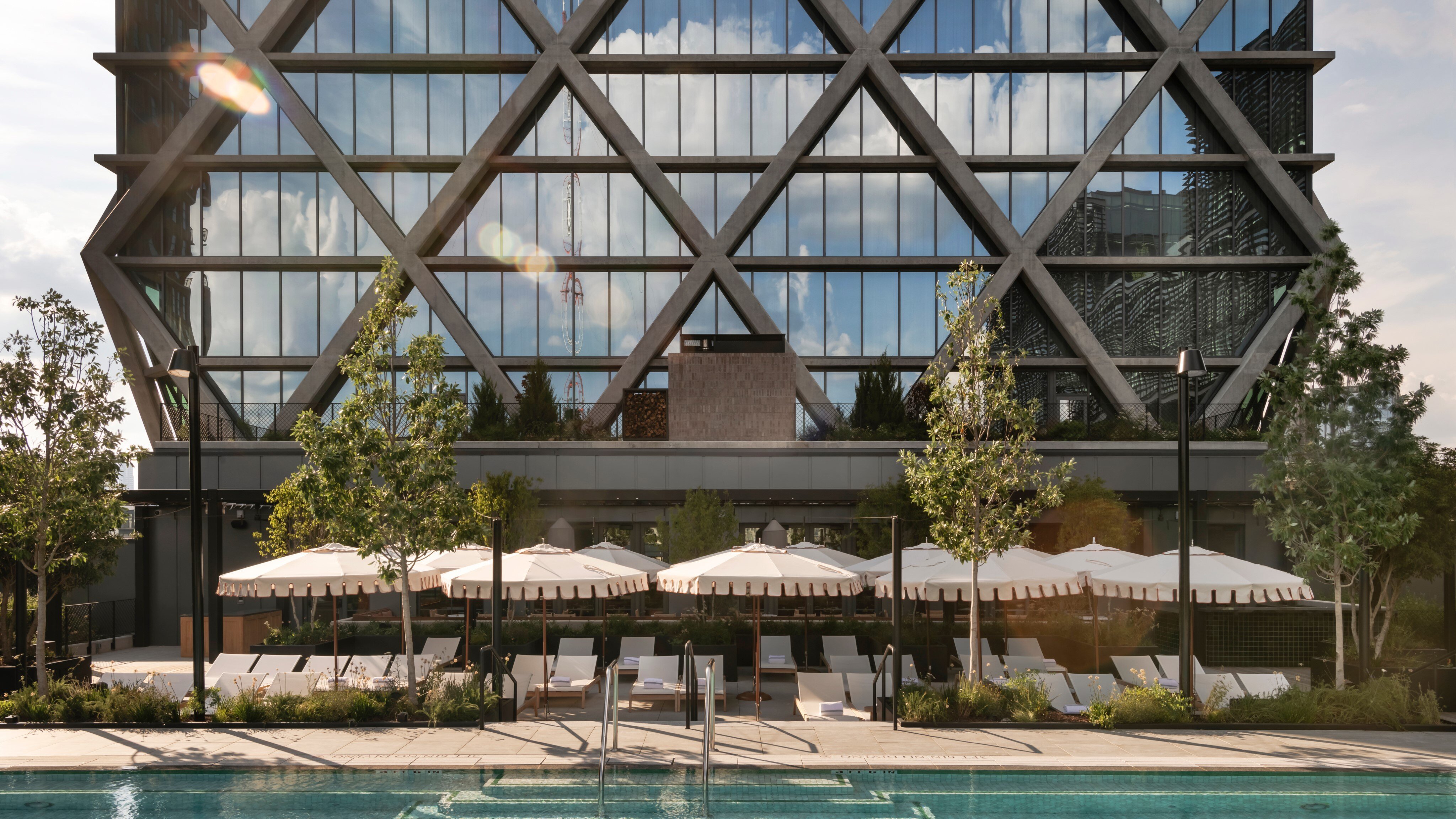 FORTH Hotel and Club terrace