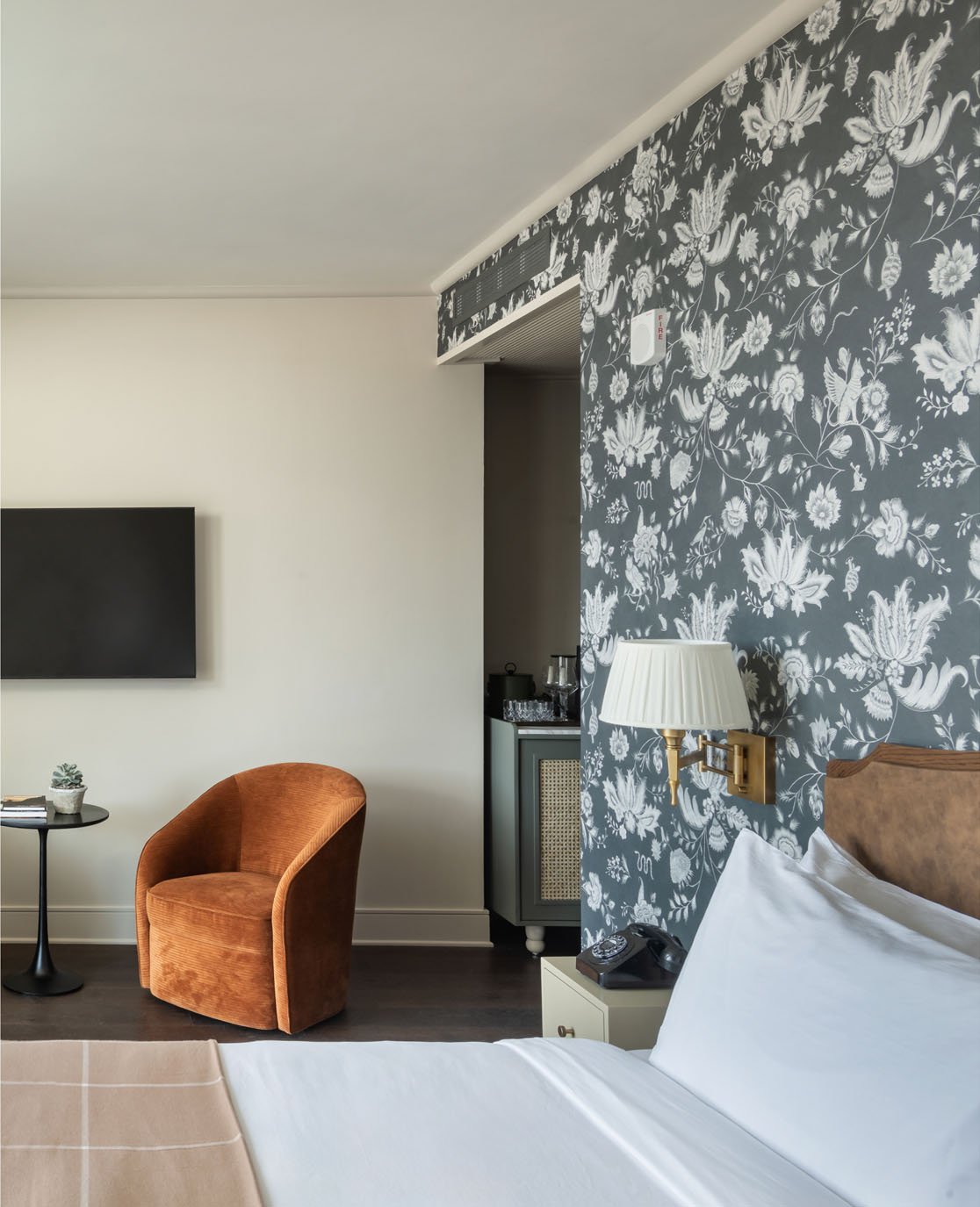 FORTH-Hotel-Atlanta-King-Rooms